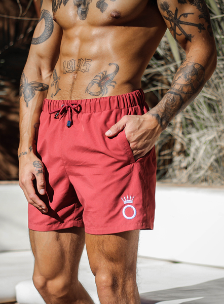 RED SIGNATURE SHORT